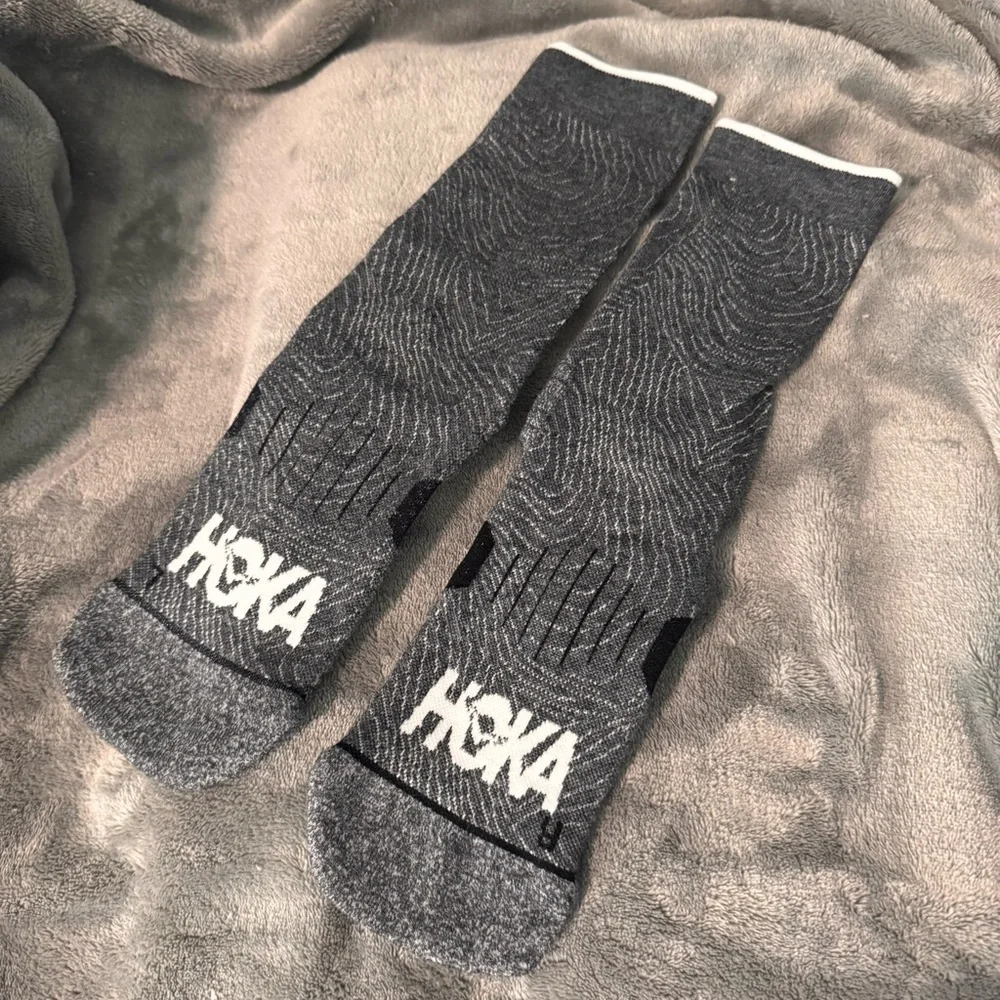 HOKA Crew running Socks for Men 3 pairs NWOT